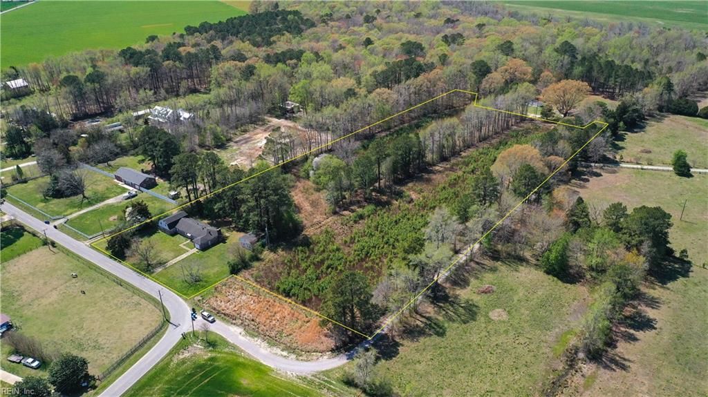 Photo of 2808 W Gibbs Road, Virginia Beach, VA 23457 (MLS # 10600622)