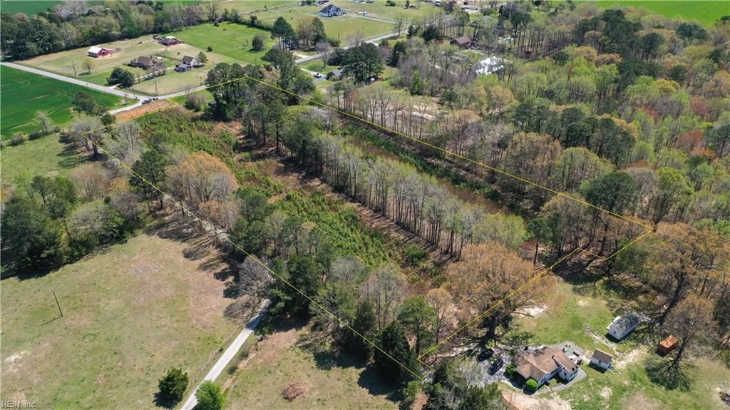 Photo of 2808 W Gibbs Road, Virginia Beach, VA 23457 (MLS # 10600622)