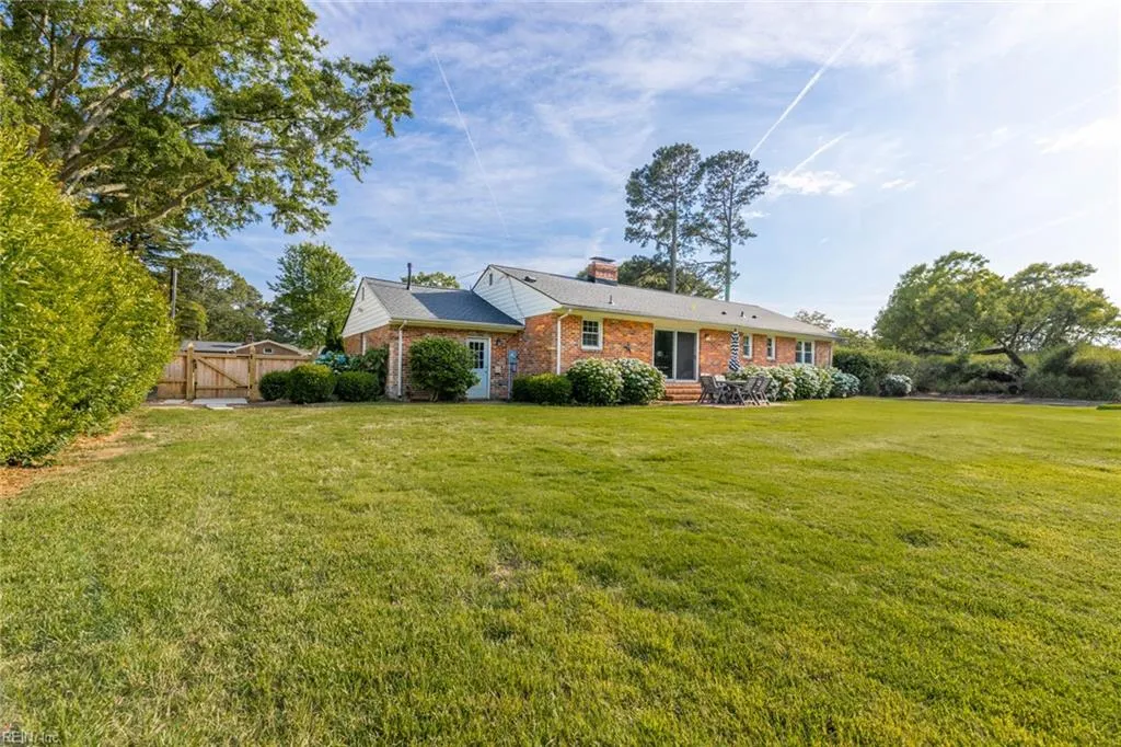 Virginia Beach, Virginia 23454, United States, 3 Bedrooms Bedrooms, ,2 BathroomsBathrooms,Residential,Active,147442