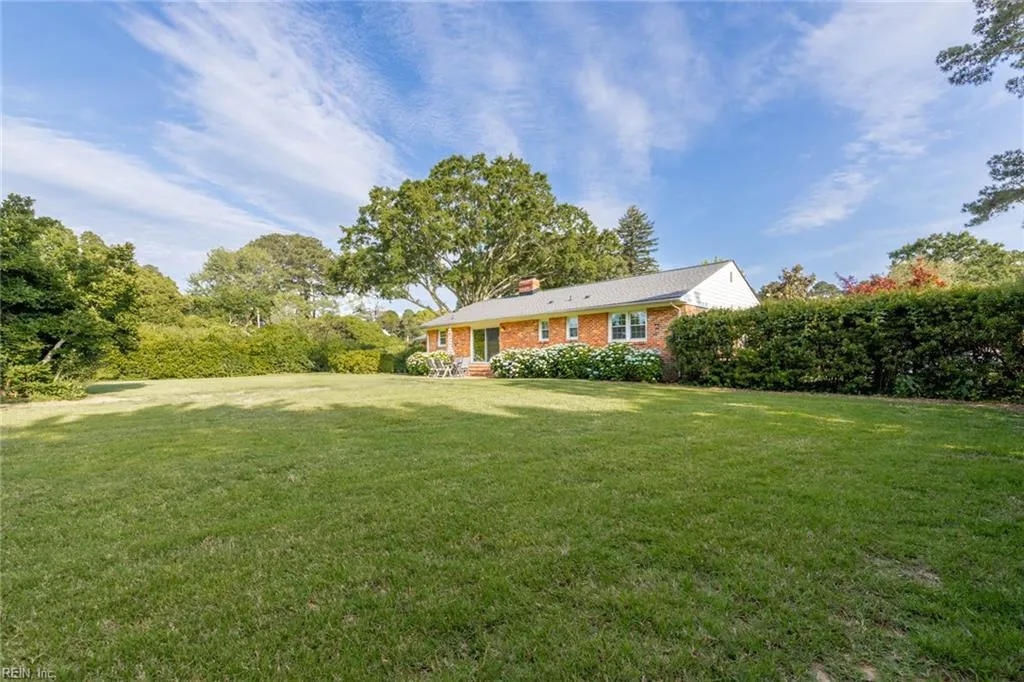 Virginia Beach, Virginia 23454, United States, 3 Bedrooms Bedrooms, ,2 BathroomsBathrooms,Residential,Active,147442