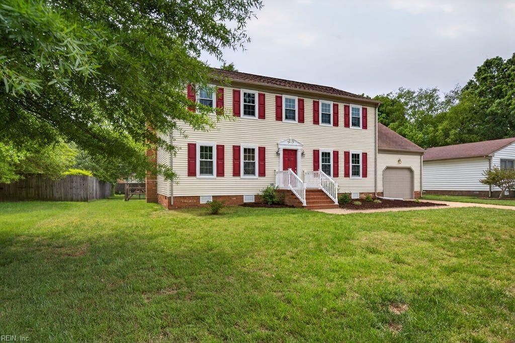 Photo of 220 Drummonds Way, Hampton, VA 23669 (MLS # 10633129)
