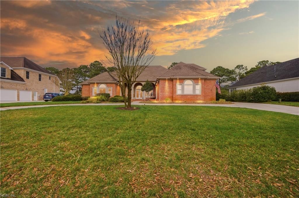 Photo of 3185 Stonewood Drive, Virginia Beach, VA 23456 (MLS # 10624684)