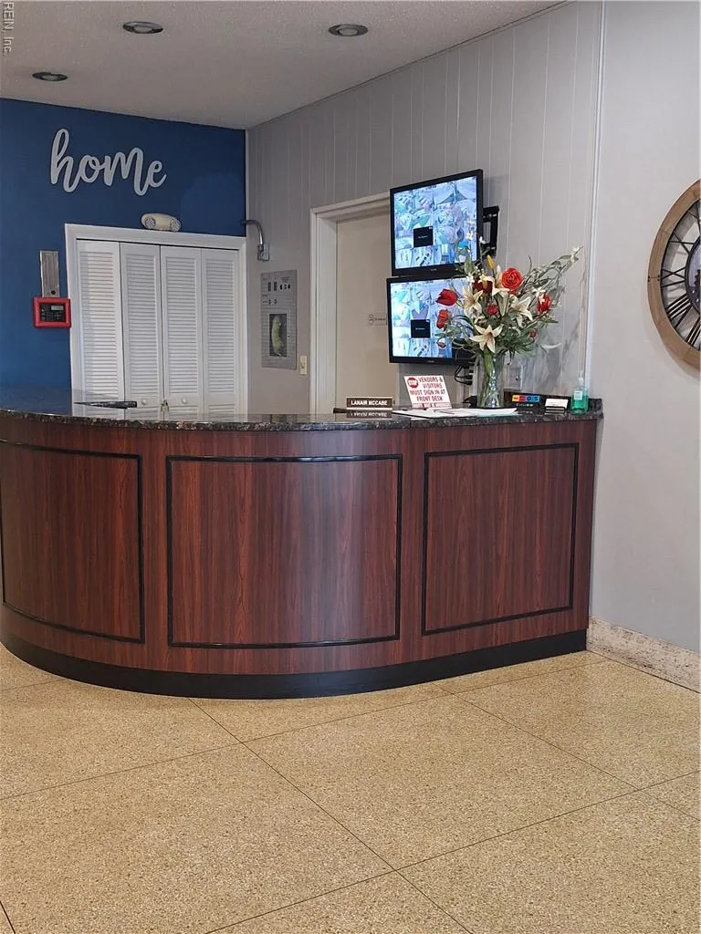 Portsmouth, Virginia 23704, United States, 1 Bedroom Bedrooms, ,1 BathroomBathrooms,Residential,Active,240806