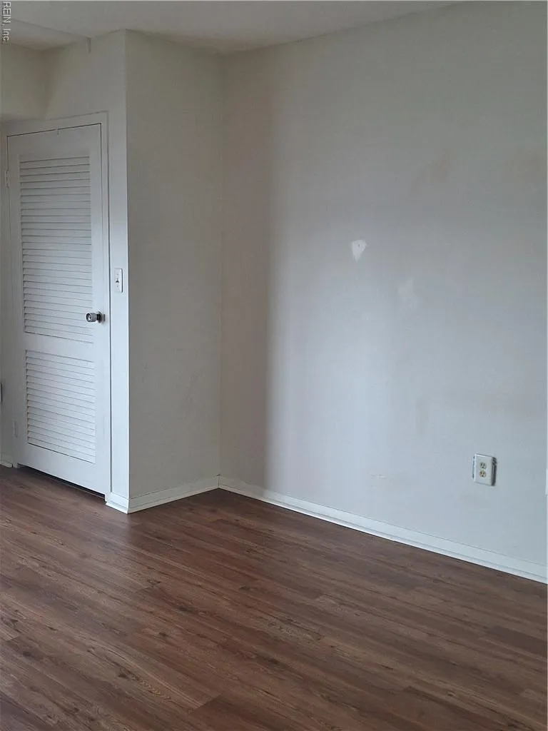 Portsmouth, Virginia 23704, United States, 1 Bedroom Bedrooms, ,1 BathroomBathrooms,Residential,Active,240806