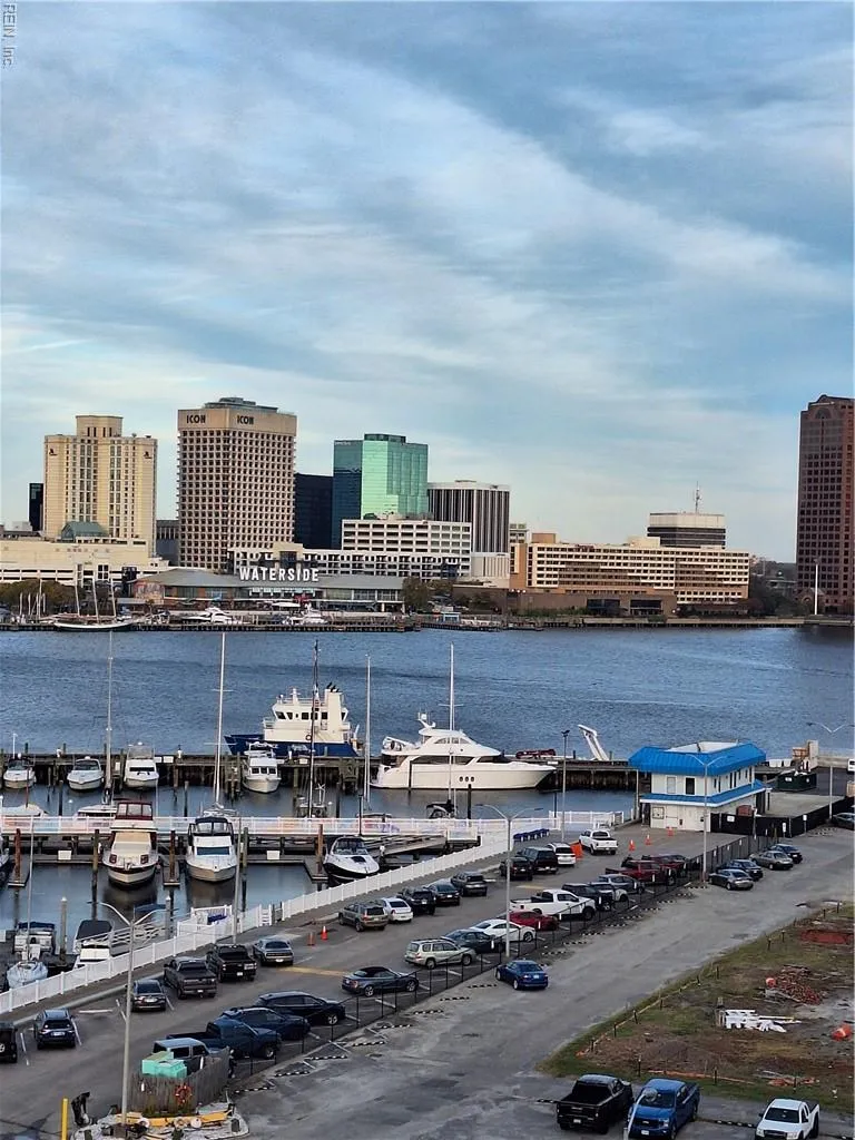 Portsmouth, Virginia 23704, United States, 1 Bedroom Bedrooms, ,1 BathroomBathrooms,Residential,Active,240806