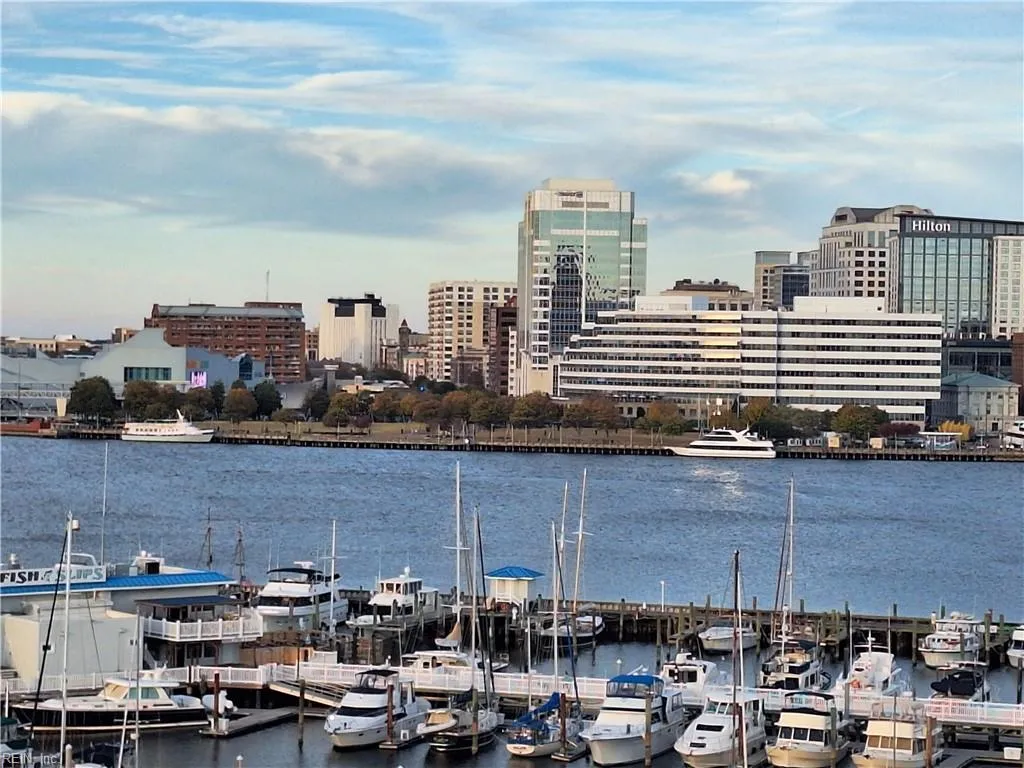 Portsmouth, Virginia 23704, United States, 1 Bedroom Bedrooms, ,1 BathroomBathrooms,Residential,Active,240806