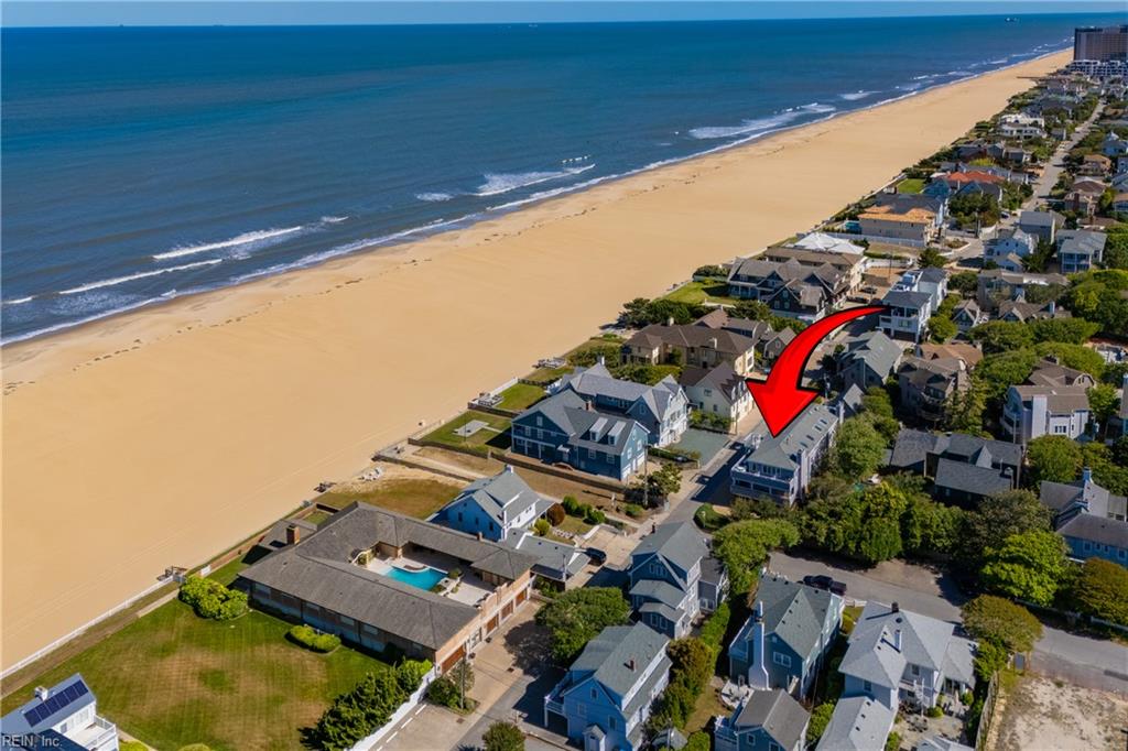 Photo of 5207 Ocean Front Avenue, Virginia Beach, VA 23451 (MLS # 10652865)