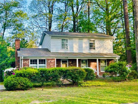 Photo for 114 King Henry WAY