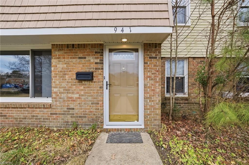 Photo of 941 S Club House Rd Rd, Virginia Beach, VA 23452 (MLS # 10616403)