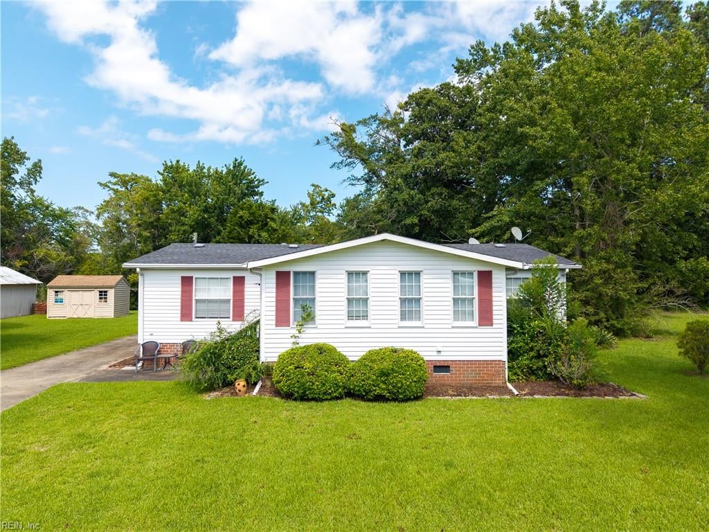 Photo of 105 Avery Drive, Shiloh, NC 27974 (MLS # 10651650)