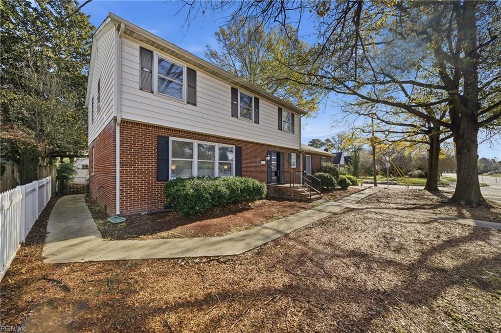 Photo of 6606 Granby St St, Norfolk, VA 23505 (MLS # 10612980)