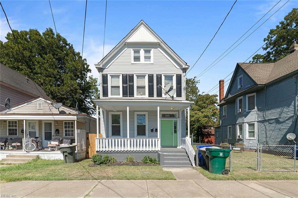 Photo of 653 29th Street #B, Newport News, VA 23607 (MLS # 10648887)