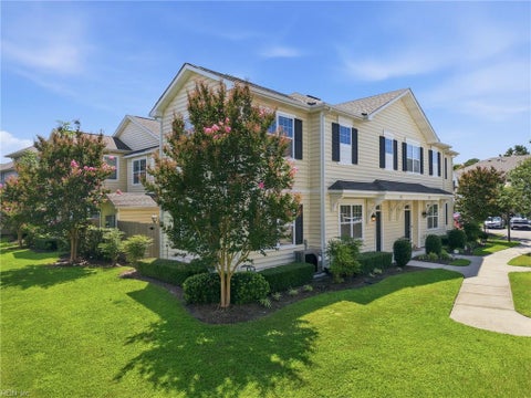 Photo of 4381 Turnworth Arch, Virginia Beach, VA 23456 (MLS # 10659013)