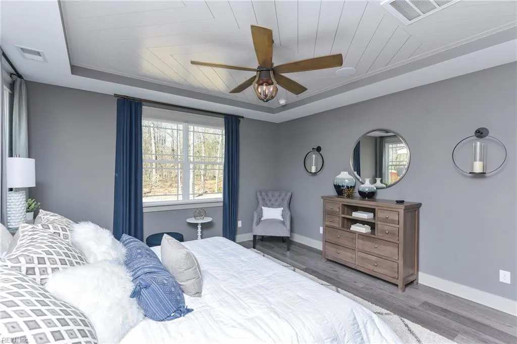 Windsor, Virginia 23487, United States, 4 Bedrooms Bedrooms, ,4 BathroomsBathrooms,Residential,Active,244987