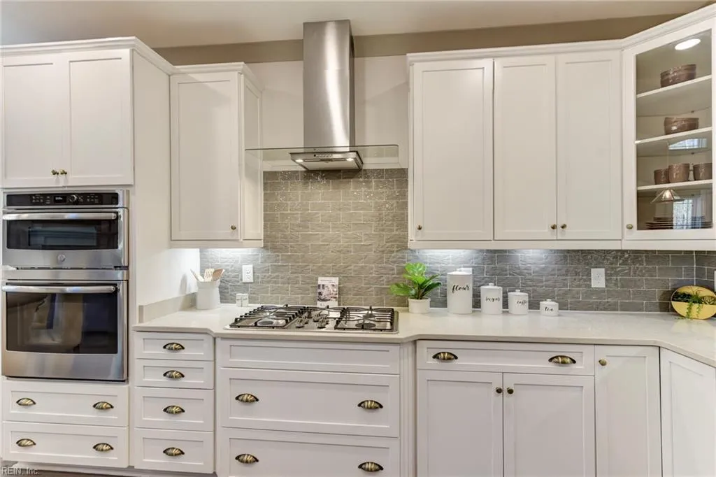 Windsor, Virginia 23487, United States, 4 Bedrooms Bedrooms, ,4 BathroomsBathrooms,Residential,Active,244987