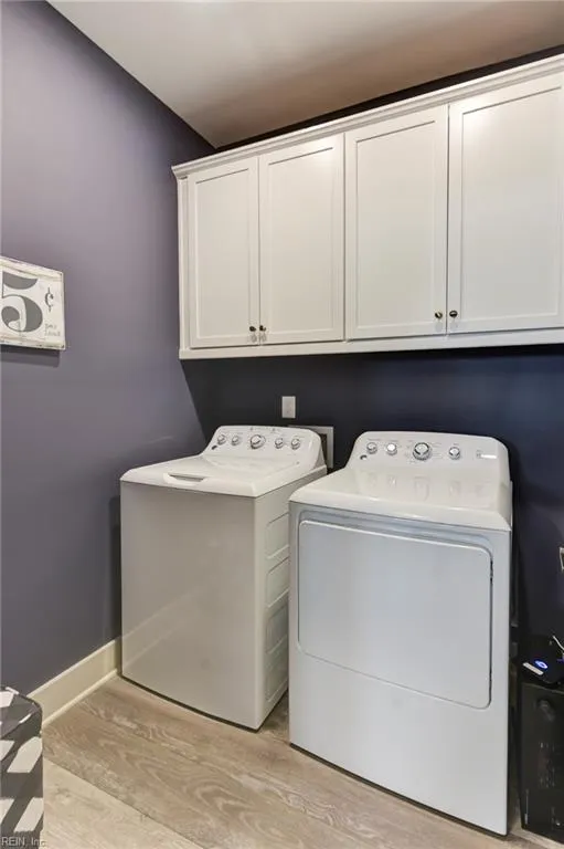 Windsor, Virginia 23487, United States, 4 Bedrooms Bedrooms, ,4 BathroomsBathrooms,Residential,Active,244987