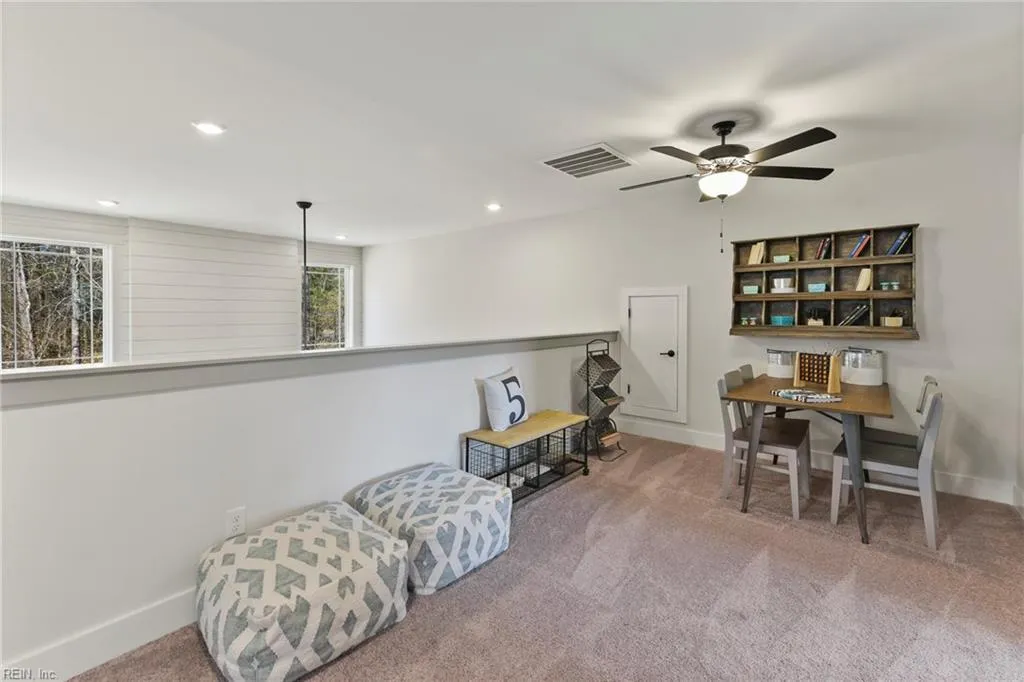 Windsor, Virginia 23487, United States, 4 Bedrooms Bedrooms, ,4 BathroomsBathrooms,Residential,Active,244987