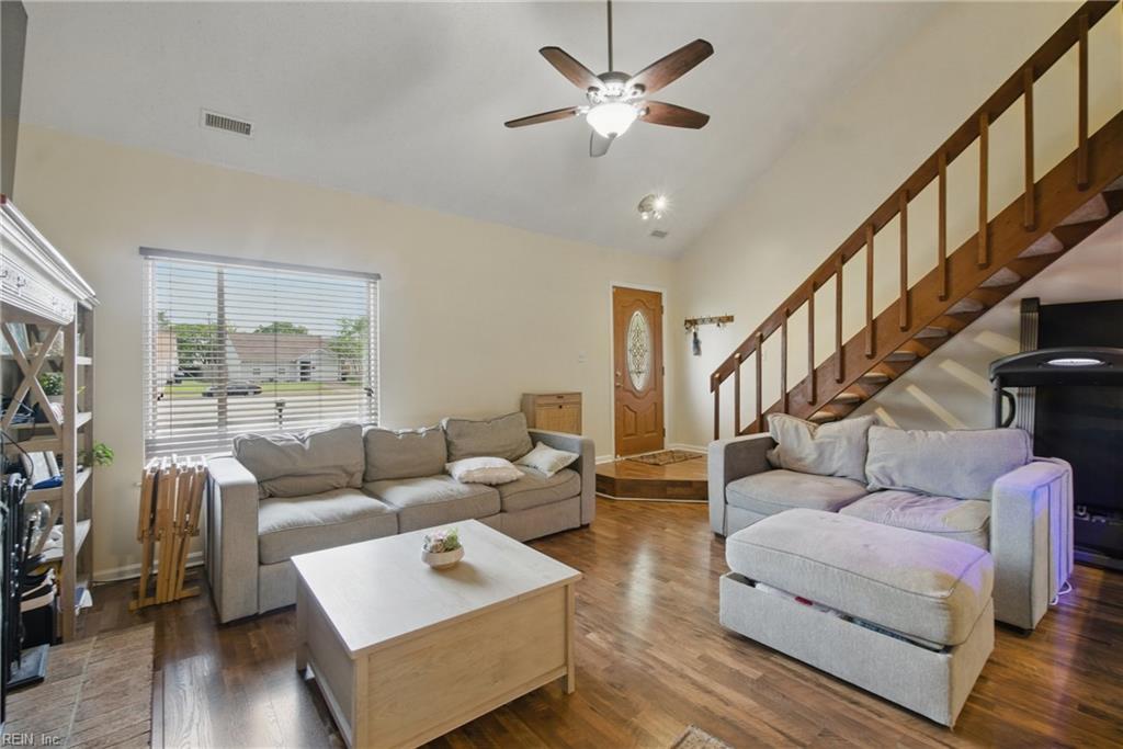 1612 Hathern CT