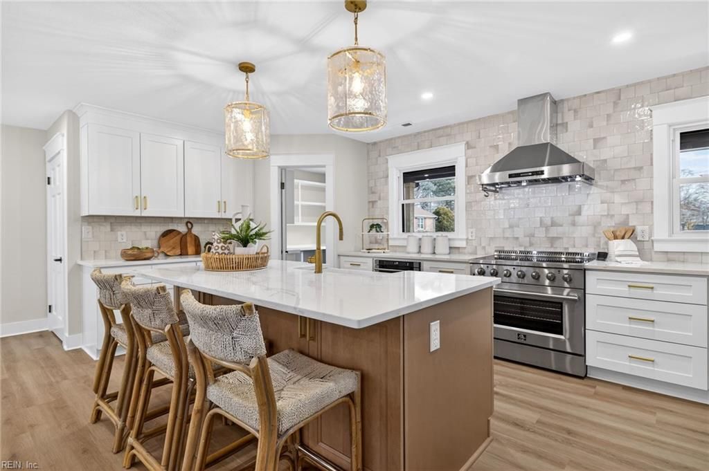 Photo of 4708 Five Forks Circle, Virginia Beach, VA 23455 (MLS # 10629930)