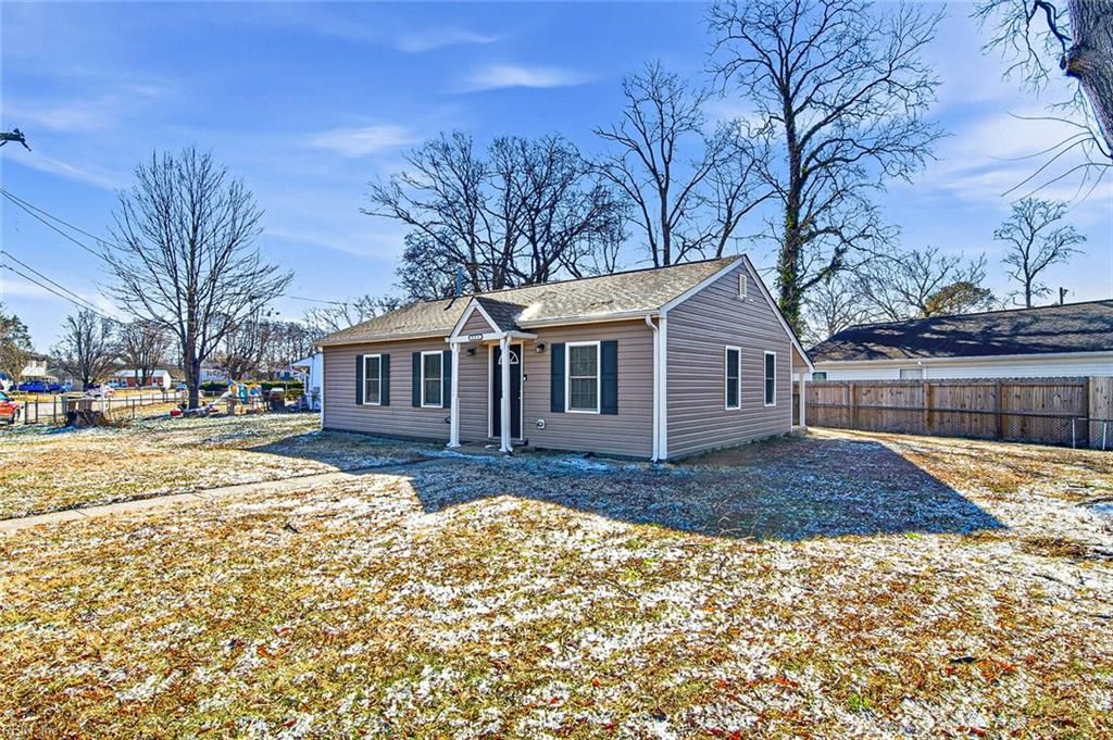 Photo of 531 Price Street, Hampton, VA 23663 (MLS # 10617711)