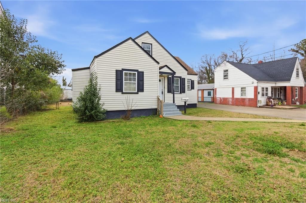 Photo of 1107 Greenwood Street, Norfolk, VA 23513 (MLS # 10616555)