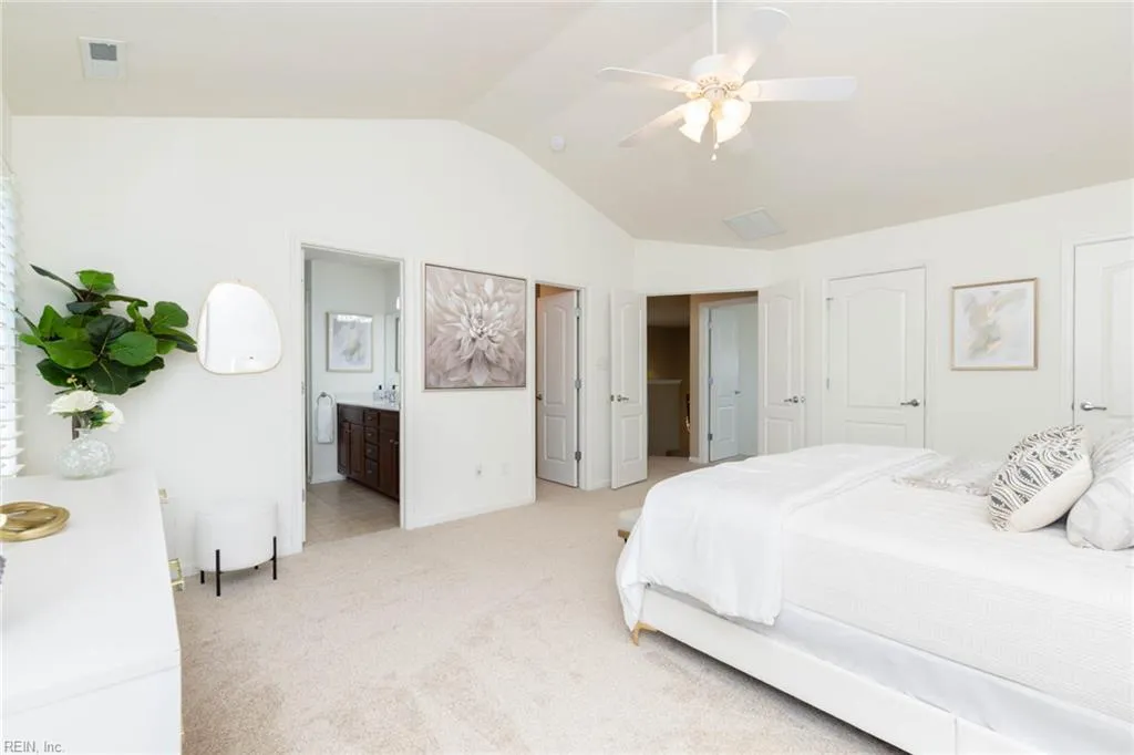 Virginia Beach, Virginia 23455, United States, 5 Bedrooms Bedrooms, ,3 BathroomsBathrooms,Residential,Pending,111379