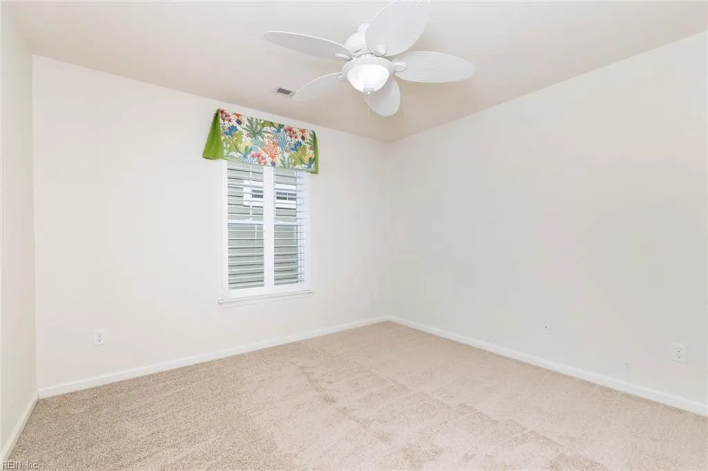 Virginia Beach, Virginia 23455, United States, 5 Bedrooms Bedrooms, ,3 BathroomsBathrooms,Residential,Pending,111379