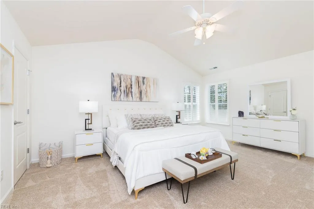 Virginia Beach, Virginia 23455, United States, 5 Bedrooms Bedrooms, ,3 BathroomsBathrooms,Residential,Pending,111379