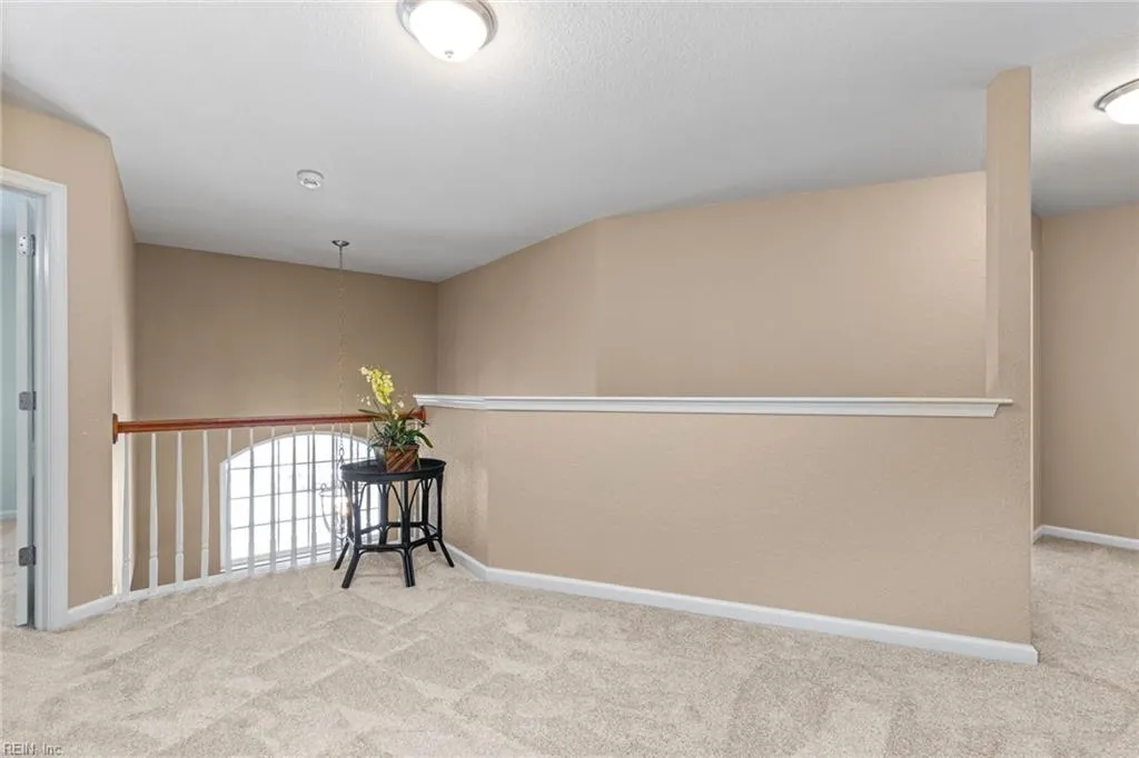 Virginia Beach, Virginia 23455, United States, 5 Bedrooms Bedrooms, ,3 BathroomsBathrooms,Residential,Pending,111379