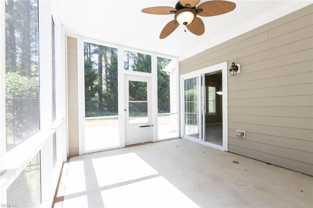 Virginia Beach, Virginia 23455, United States, 5 Bedrooms Bedrooms, ,3 BathroomsBathrooms,Residential,Pending,111379