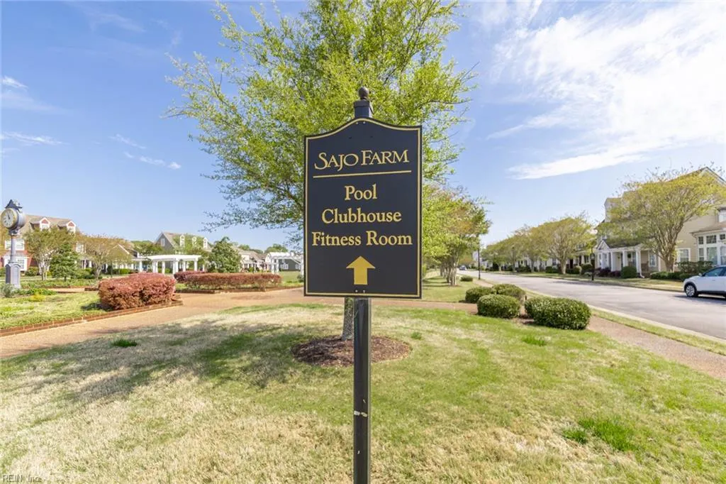 Virginia Beach, Virginia 23455, United States, 5 Bedrooms Bedrooms, ,3 BathroomsBathrooms,Residential,Pending,111379