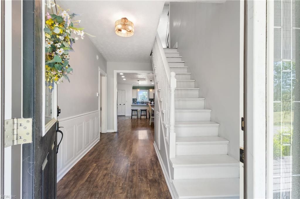 Photo of 9239 Farys Mill Road, Gloucester, VA 23061 (MLS # 10631608)