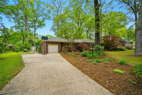 4636 Hermitage RD Virginia Beach VA 23455