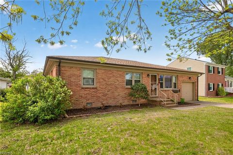 Photo of 204 Cleopatra Court, Hampton, VA 23669 (MLS # 10630571)