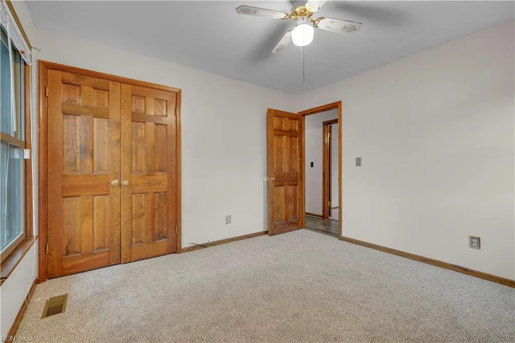 Chesapeake, Virginia 23322, United States, 4 Bedrooms Bedrooms, ,2 BathroomsBathrooms,Residential,Pending,27484