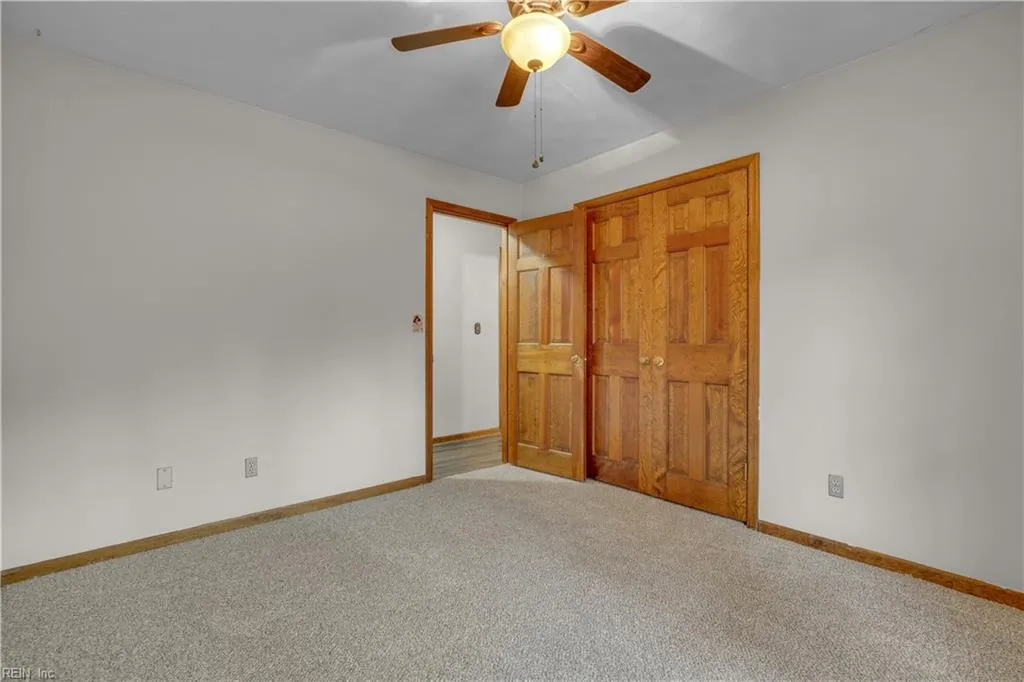 Chesapeake, Virginia 23322, United States, 4 Bedrooms Bedrooms, ,2 BathroomsBathrooms,Residential,Pending,27484