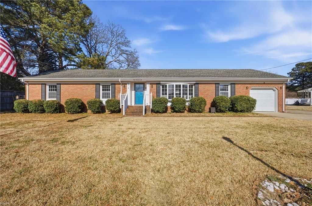 Photo of 102 Ben Hogan Drive, Portsmouth, VA 23701 (MLS # 10618953)