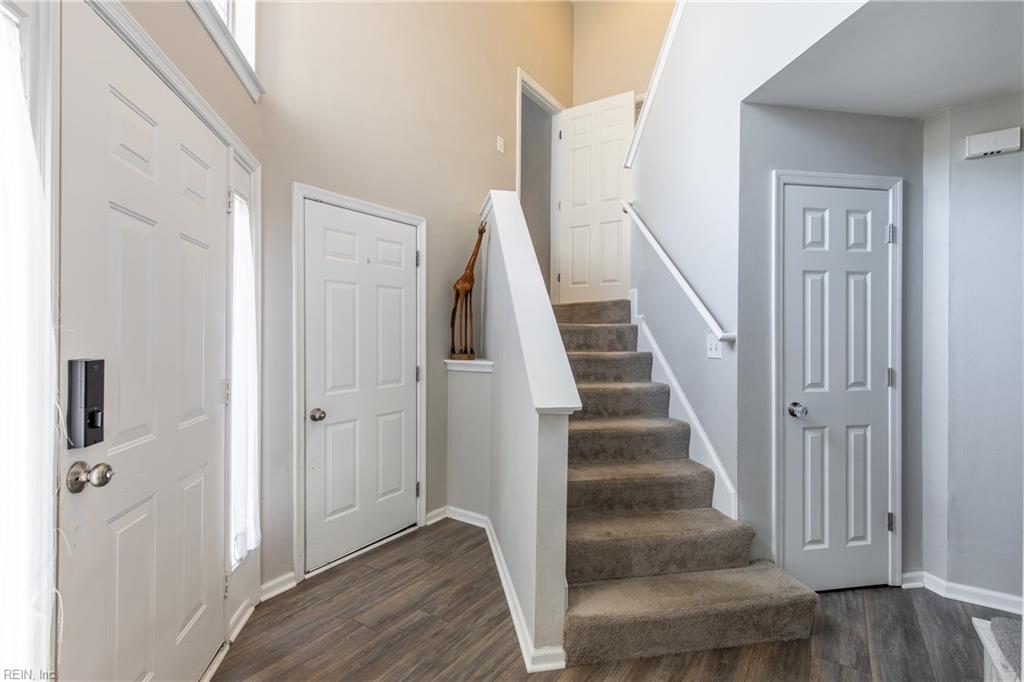 1469 Stalls WAY
