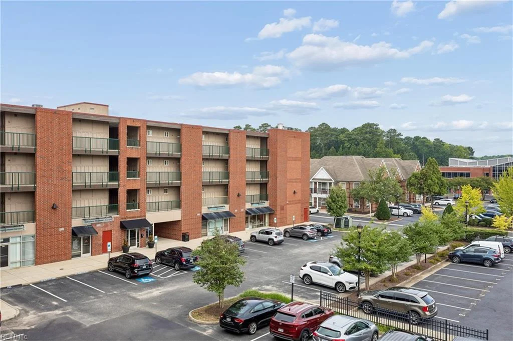 230 Nat Turner Boulevard Unit 3013, Newport News, VA, 23606