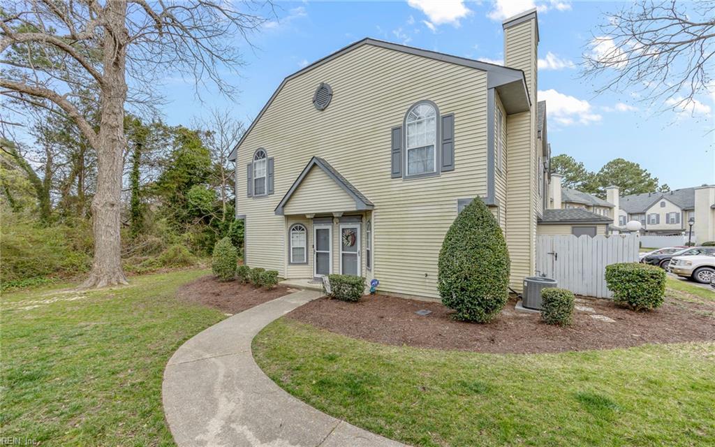 5217 Bardith CIR