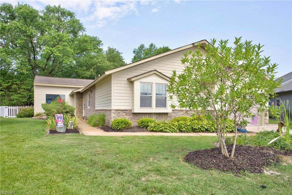 Photo of 612 Blue Lake Court, Virginia Beach, VA 23462 (MLS # 10642843)
