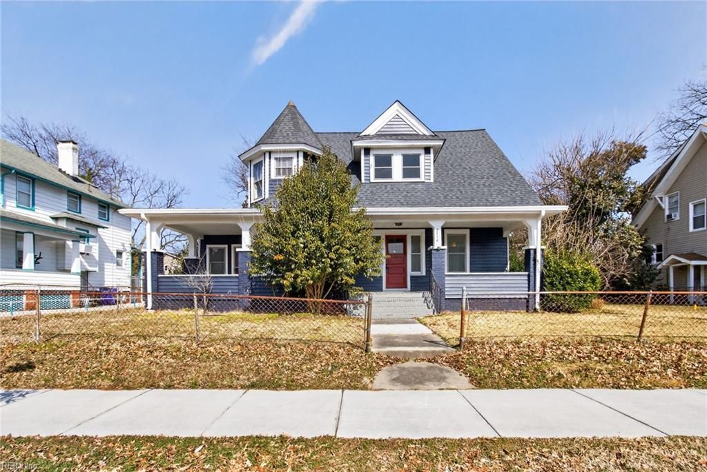 Photo of 2714 Marlboro Avenue, Norfolk, VA 23504 (MLS # 10629206)