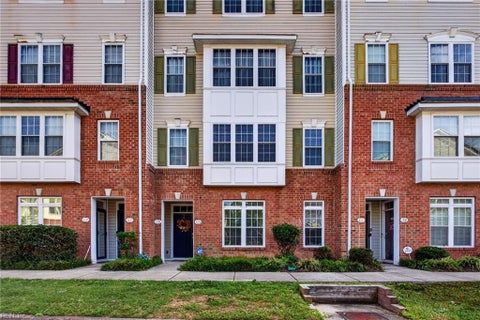 Photo of 113 Zenith Loop Loop, Newport News, VA 23601 (MLS # 10653951)