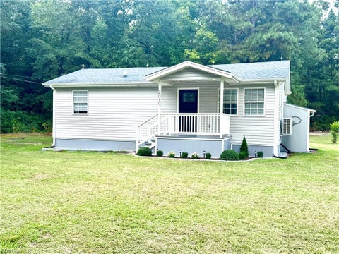 Photo of 2019 Airport Road, Suffolk, VA 23434 (MLS # 10652437)