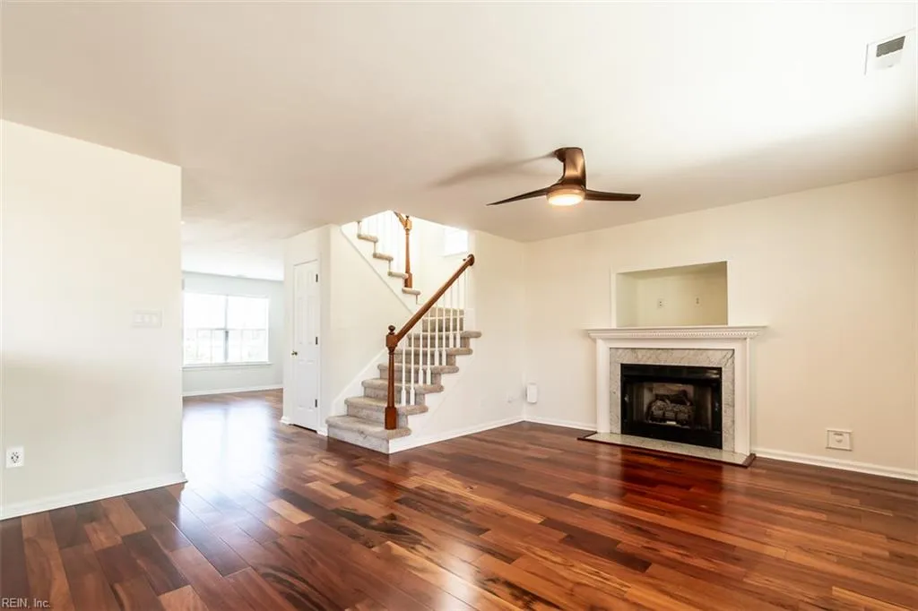 Suffolk, Virginia 23434, United States, 4 Bedrooms Bedrooms, ,3 BathroomsBathrooms,Residential,Active,92212