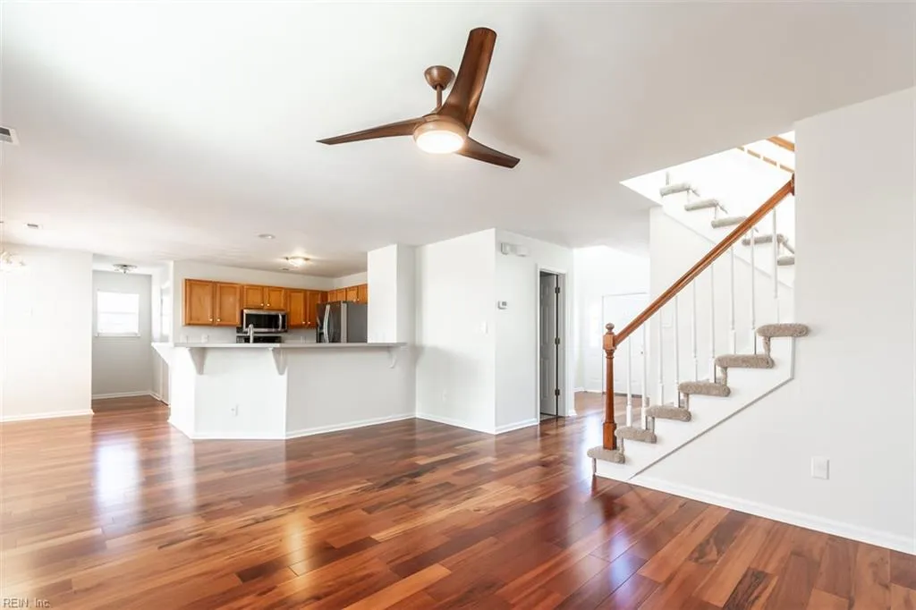 Suffolk, Virginia 23434, United States, 4 Bedrooms Bedrooms, ,3 BathroomsBathrooms,Residential,Active,92212