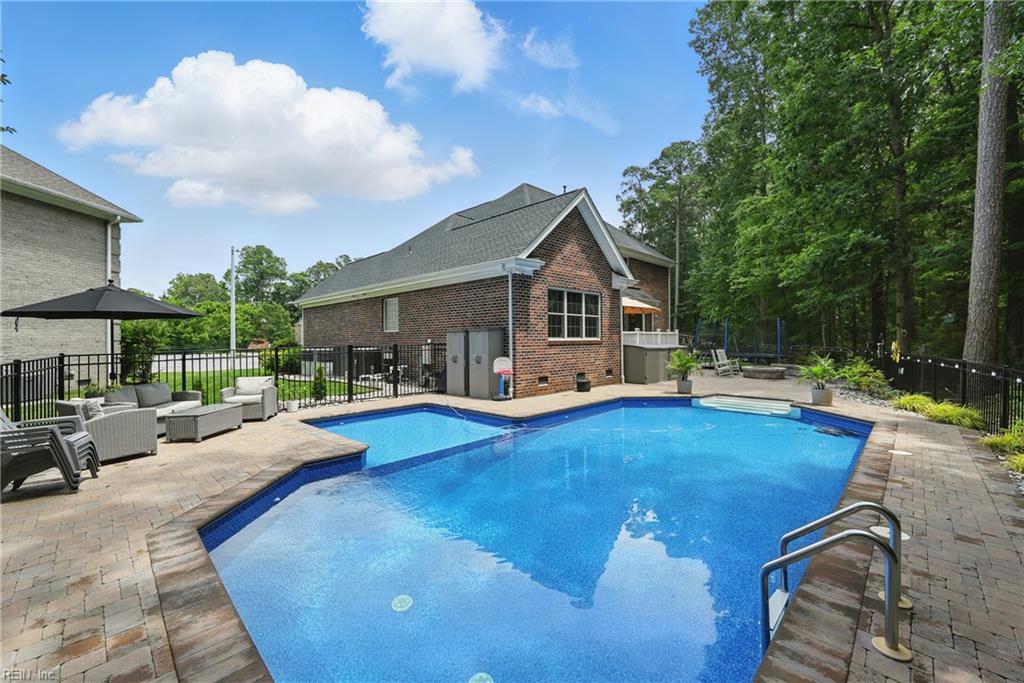 409 Torre Pine CT