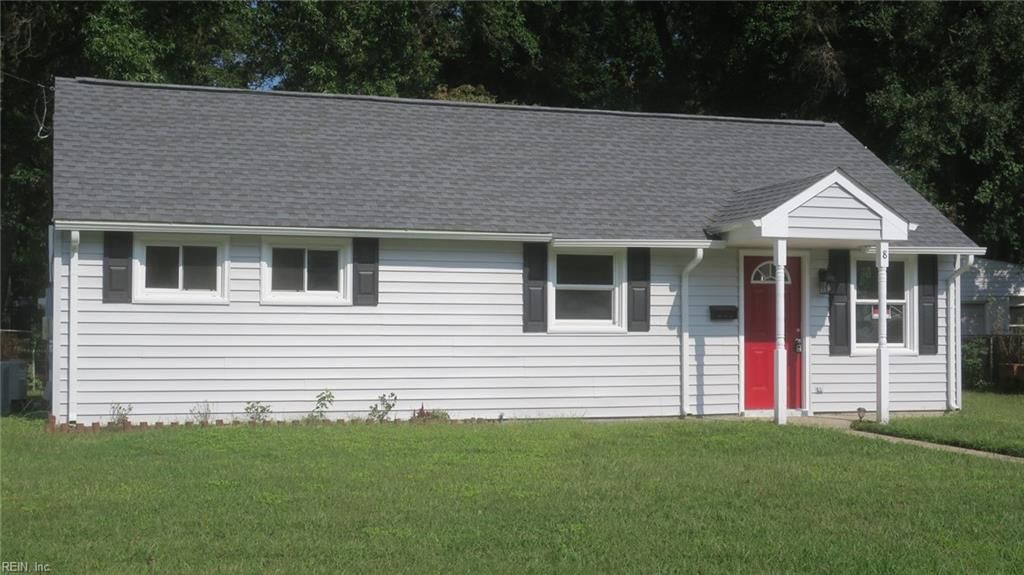 Photo of 8 Jordan Drive, Hampton, VA 23666 (MLS # 10608240)