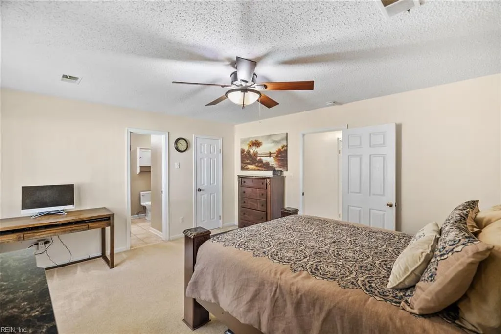 Chesapeake, Virginia 23320, United States, 3 Bedrooms Bedrooms, ,2 BathroomsBathrooms,Residential,Pending,121995