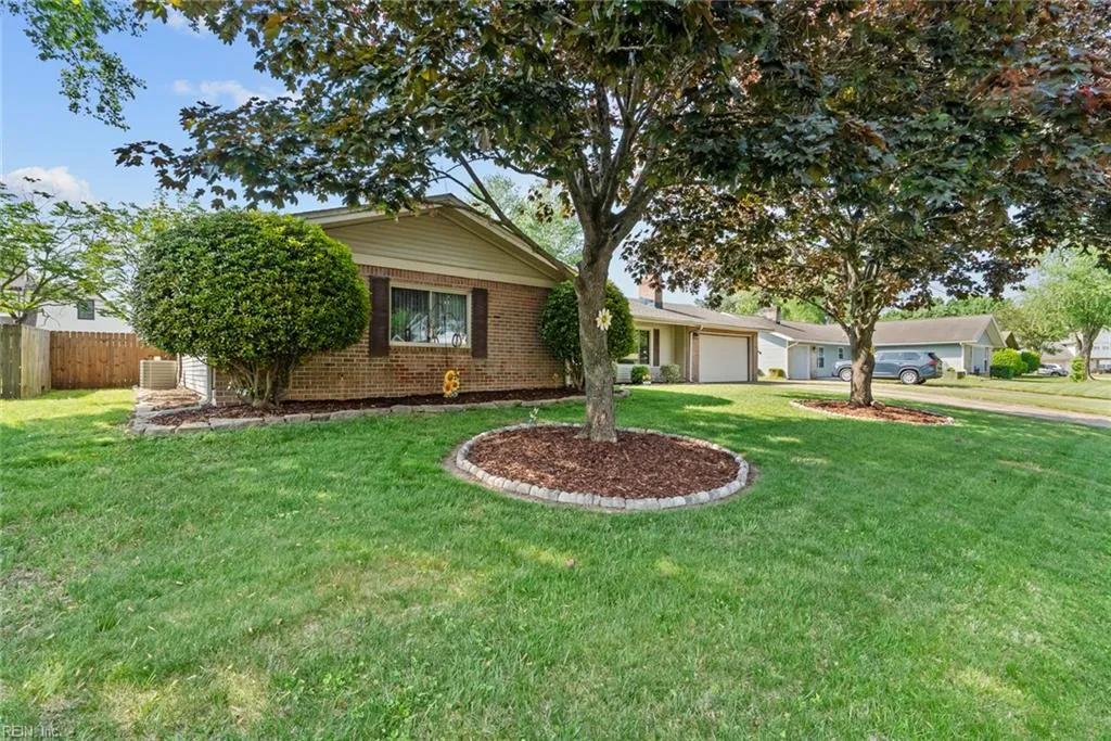 Chesapeake, Virginia 23320, United States, 3 Bedrooms Bedrooms, ,2 BathroomsBathrooms,Residential,Pending,121995